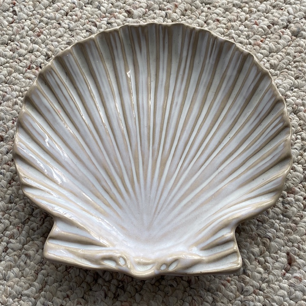 Large Yankee Sea Shell Candle Holder  Oasis Shell Designed In U.S.A.